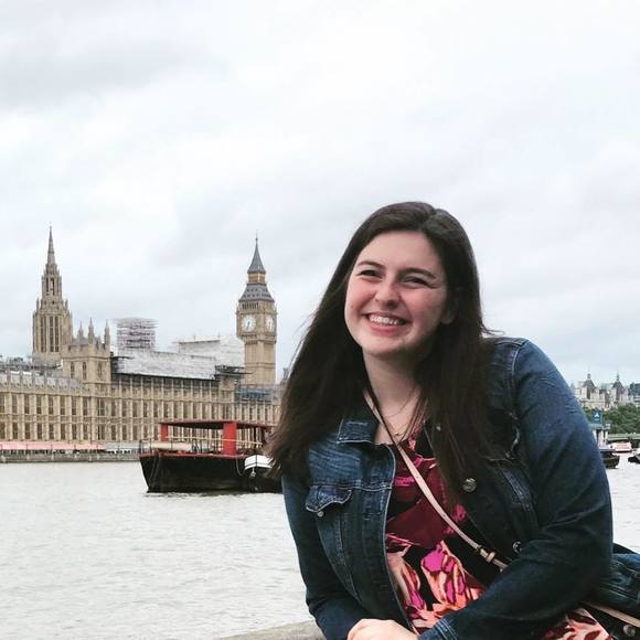 Meet your Posher, Marisa - Picture 1 of 1